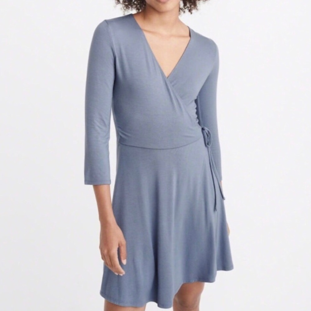 Abercrombie & Fitch wrap dress